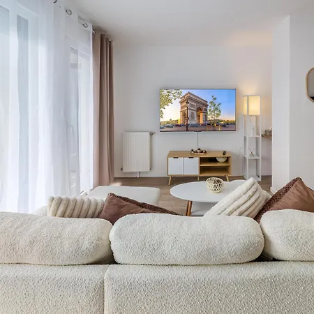 2 Bedroom For 6 With Private Parking - Elevator - High-speed Wifi *