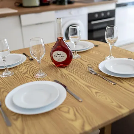 2 Bedroom For 6 With Private Parking - Elevator - High-speed Wifi Appartement Champigny-sur-Marne